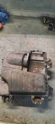 Корпус фільтра повітря 8200760899b renault trafic фото №1