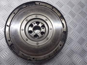 Колесо двомасовий двомасовий маховик ford focus mk2 1.6 tdci ggv-30 фото №1