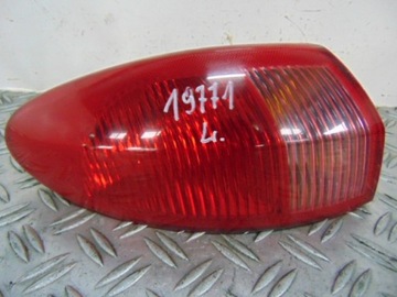 Alfa romeo 147 лампа зад ліва фото №1