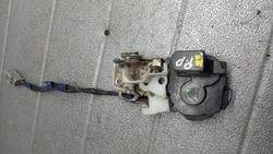 Замок праві перед rover 400 2.0tdi 98r hb фото №1