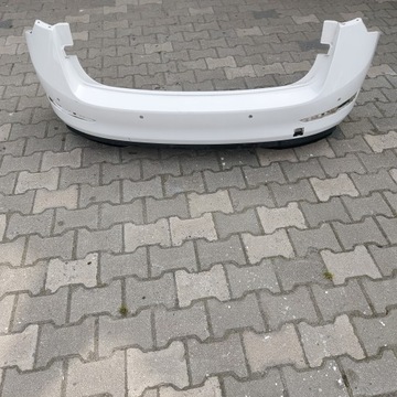 Бампер задній зад skoda scala білий фото №1