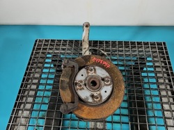 Поворотный кулак левая ступица перед 2.0 16v mitsubishi galant фото №1