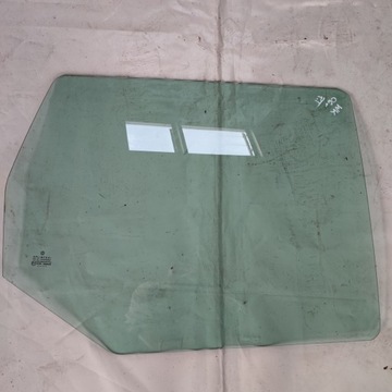 Jeep grand cherokee wk 3.0 crd стекло правый зад фото №1