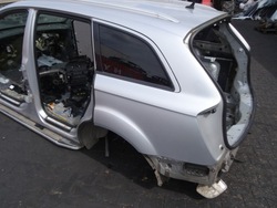 Чверть лівий зад audi q7 фото №1