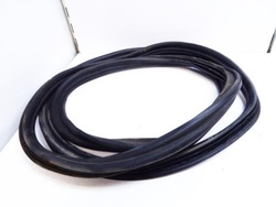 Passat b6 3c прокладка крышки багажника универсал фото №1