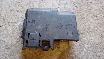 Opel adam 1.4 b клема запобіжник 13371567 фото №1