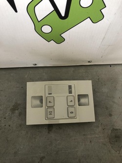 Golf vii лампа внутрішня 5ta947105a фото №1