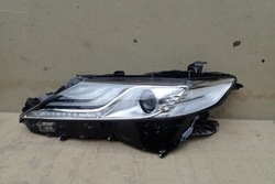 Лампа ліва лівий повний led toyota camry 2018- фото №1