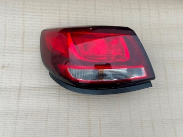 Holden commodore vf лампа левая зад задняя 92286211 фото №1
