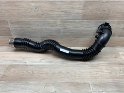 Bmw f07 f10 f11 труба шланг інтеркулер 7612091 фото №1