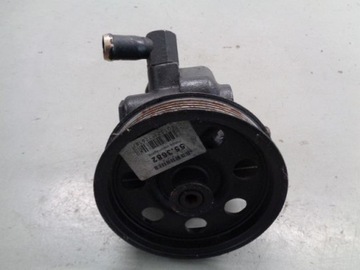 Focus mk1 03 1.8 tdci насос підсилювача xs4e3v33ac фото №1