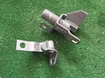 Петли дверь правый зад ford mondeo mk4 7s7a-a26810-ac фото №1