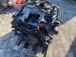 Двигатель 4.2 tdi bvn a8 d3 - повреждённый фото №1