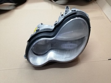 Лампа левая перед ксенон c класс w203 +модуль eu фото №1