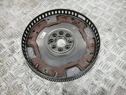 Колесо маховики автомат x-trail iii t32 1.6 dci 123112580r фото №1