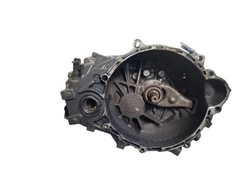 Hyundai i40 2012 механическая 6-ступенчатая коробка передач коробки передач фото №1