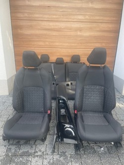 Сидіння toyota chr 19r. фото №1