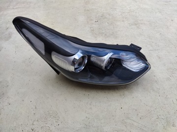 Лампа led правая передняя kia sportage iv 4 92102-f1010 фото №1