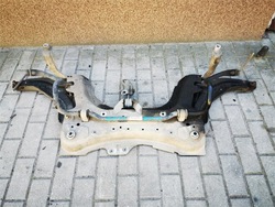 Renault clio iv 0.9 tce тележка подрамник + рычаги перед фото №1