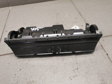 Попільничка перед vw passat b6 3c0863284a фото №1