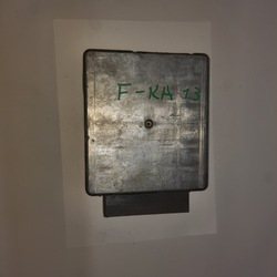 Блок управления двигателя ford оригинальный номер 97kb-12a650-bc фото №1