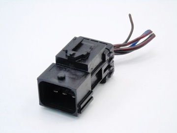 Штекер разъём 1.3 cdti corsa c d meriva ignis agila tigra combo wagon r фото №1