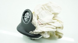 Подушка подушка безопасности водителя vw passat b8 5g0880201c сработавшая фото №1