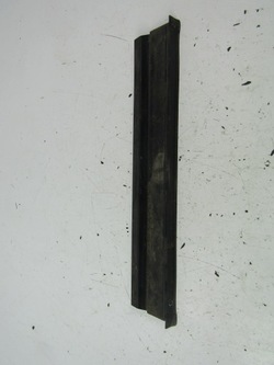 Mercedes w201 планка порогова зад права 82-88 4d чорна фото №1