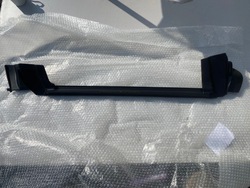 Tesla 3 прокладка двері ліва задня 1090503-00-f фото №1