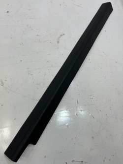 Планка пороговая левая mercedes w207 a2076860336 фото №1