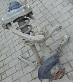 Поворотна опора mcperson лівий перед audi a6 c6 2.0tfsi фото №1