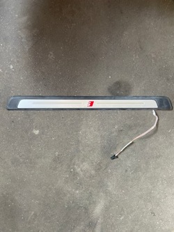 Audi a3 8v планка накладка порога 8v4947418 фото №1