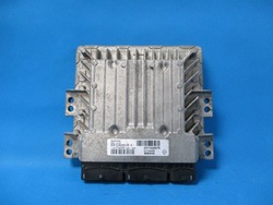 Комп'ютер двигуна dacia lodgy 1.5 dci 237102597r фото №1