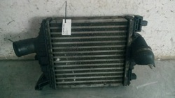 Интеркулер mercedes-benz vito w638 2.2 cdi 6385012901 фото №1