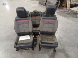 Сидіння диван комплект citroen c5 aircross 1.6 pure європа фото №1