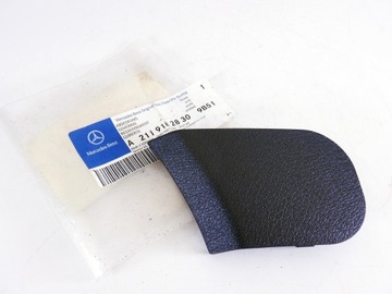 Заглушка ременя праві перед mercedes w211 2119182830 фото №1