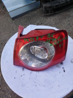 Лампа кузов правий зад vw passat b6 sedan 3c5945096c фото №1