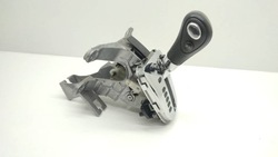 Вибірник домкрат важіль автомат corolla verso i фото №1