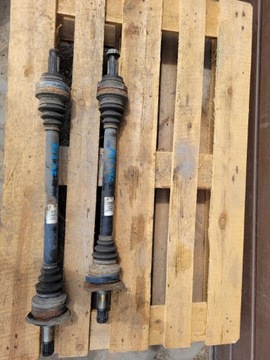 Полуось зад задняя bmw f07 f01 7566086 фото №1