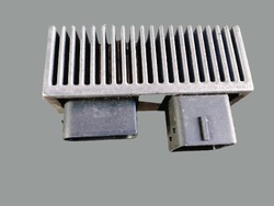 Renault master 2.3 dci реле свічок 8200558438a фото №1