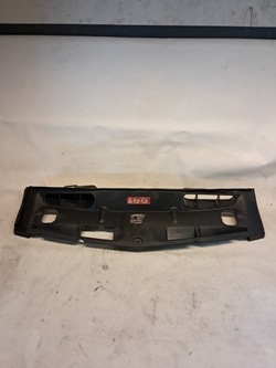 Захист ременя перед верхня mercedes w204 a2045000155 фото №1