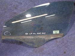 Скло двері alfa giulietta 11r. ліва передня фото №1