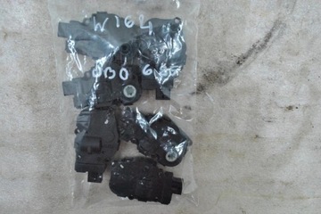 Двигунчик нагрівача mercedes ml w164 фото №1