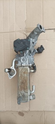 Mercedes w205 c-klasa клапан egr радіаторів вихлопних газів egr 2.2 cdi фото №1