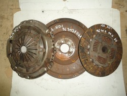 Колесо диск 9641699080 прижим peugeot 1.4 1.6 hdi фото №1