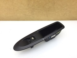 Citroen c4 ii переключатель панель стекло правые зад фото №1