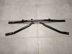 Audi q5 8r распорка кузов 8r0805629e фото №1