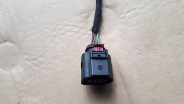 A6 c7 4g штекер разъём соединитель 6q0973713a a4 b8 q5 фото №1