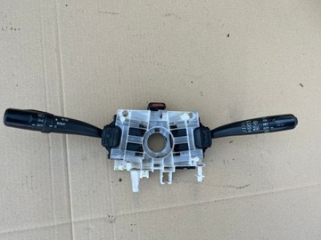Рулевой/подрулевой переключатель комбинированный subaru forester ii sg 2002-2006 83111sa070 фото №1