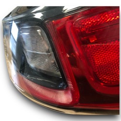 Jeep cherokke лампа правий зад 68275960af фото №1